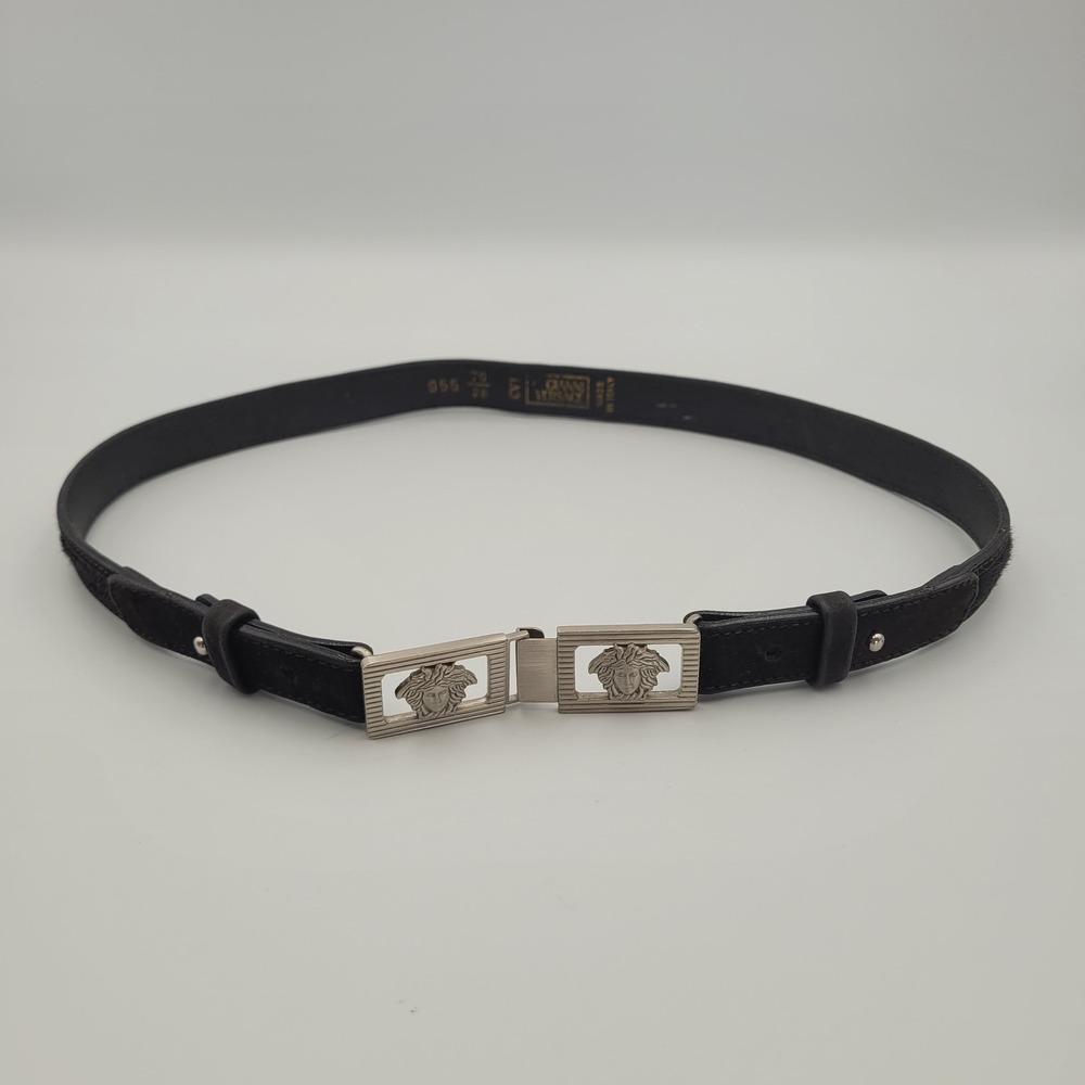 Gianni Versace Vintage Black Leather Pony Hair Medusa Head Belt 70/28 Silver